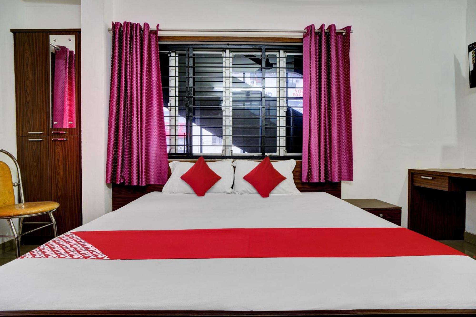 Hotel O Chiyang Hotel Ангамали Экстерьер фото