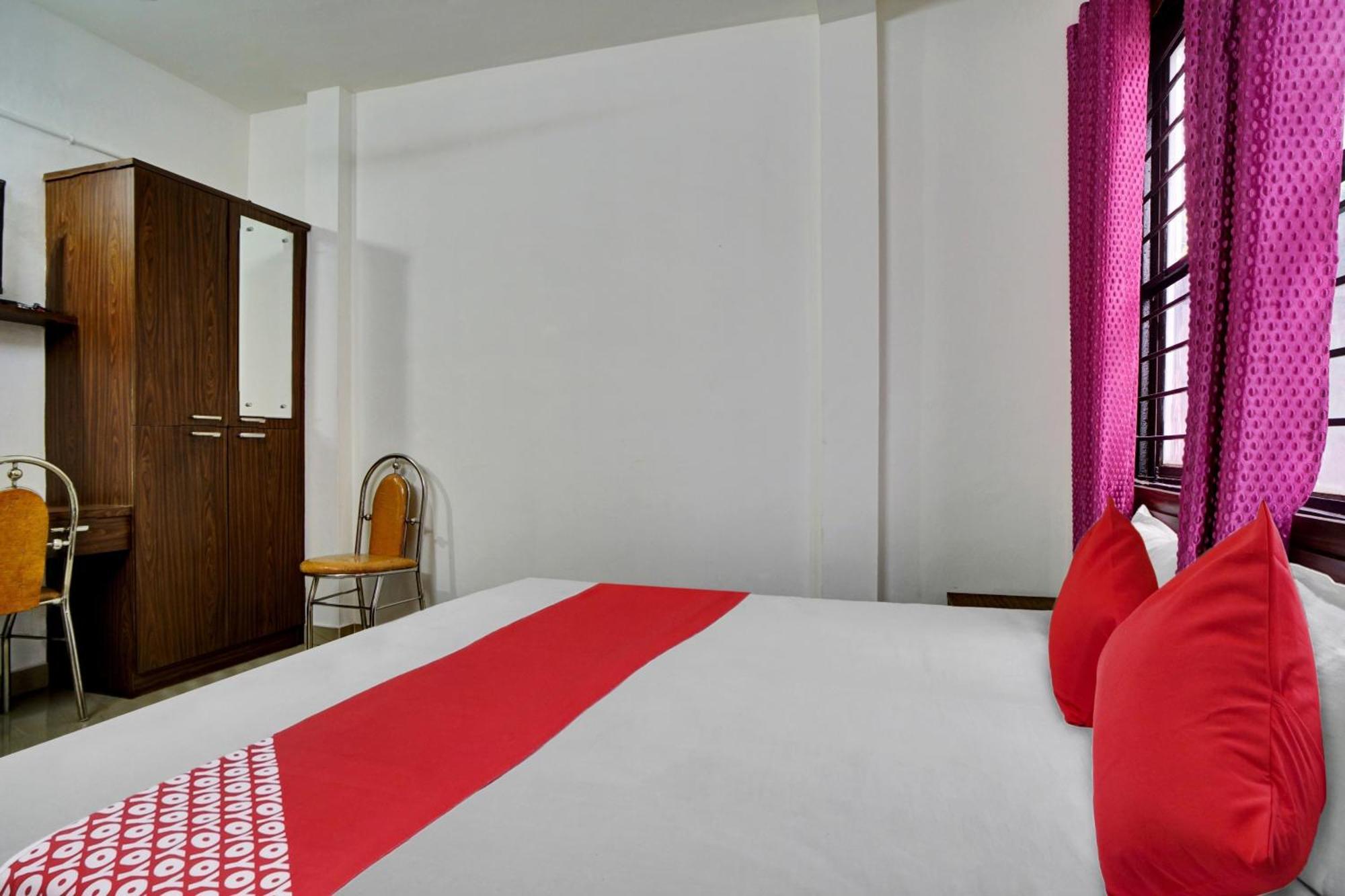 Hotel O Chiyang Hotel Ангамали Экстерьер фото