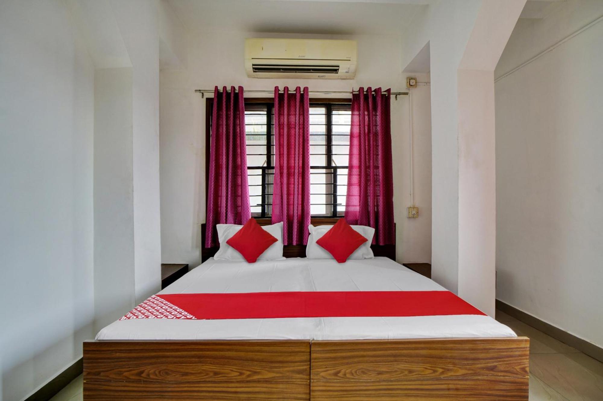 Hotel O Chiyang Hotel Ангамали Экстерьер фото